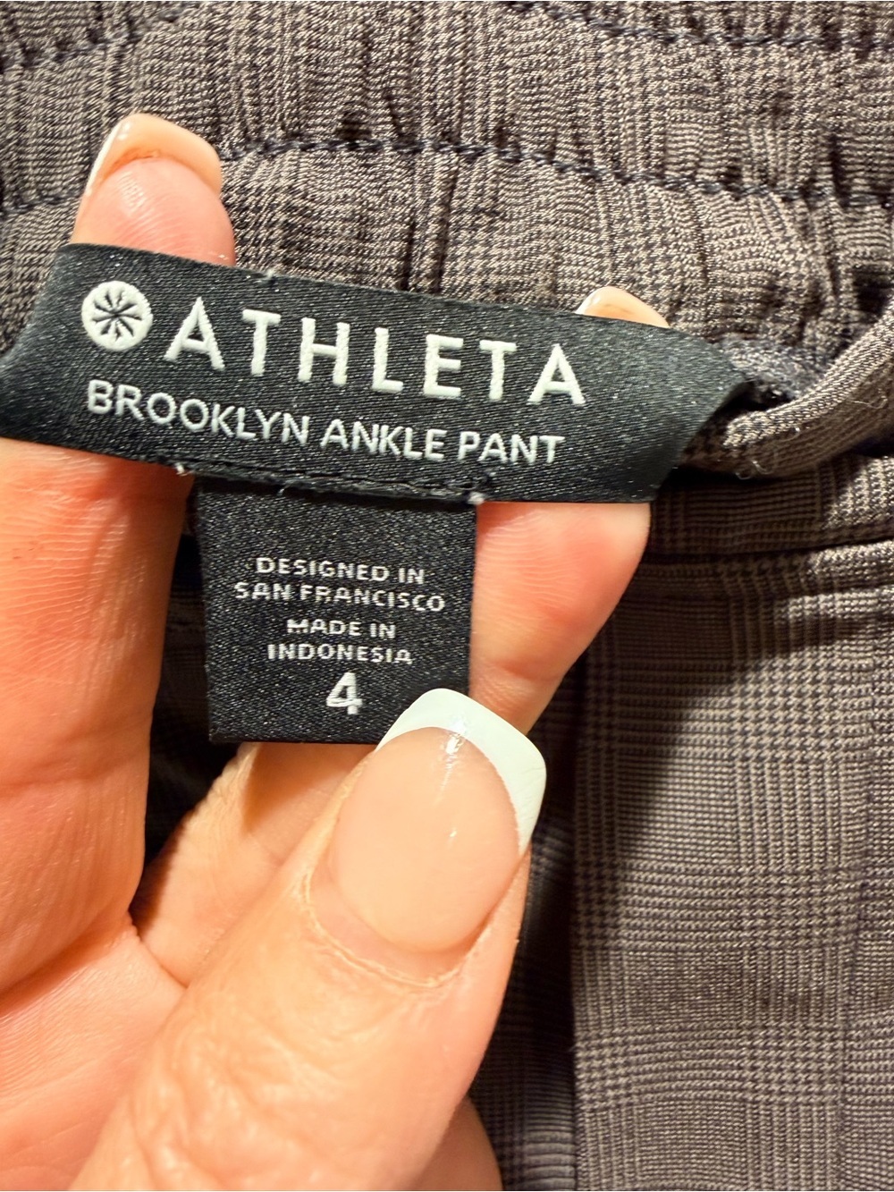 Athleta Brooklyn Ankle Pant Plaid Side Stripe Pull On Size 4 - Picture 7 of 12
